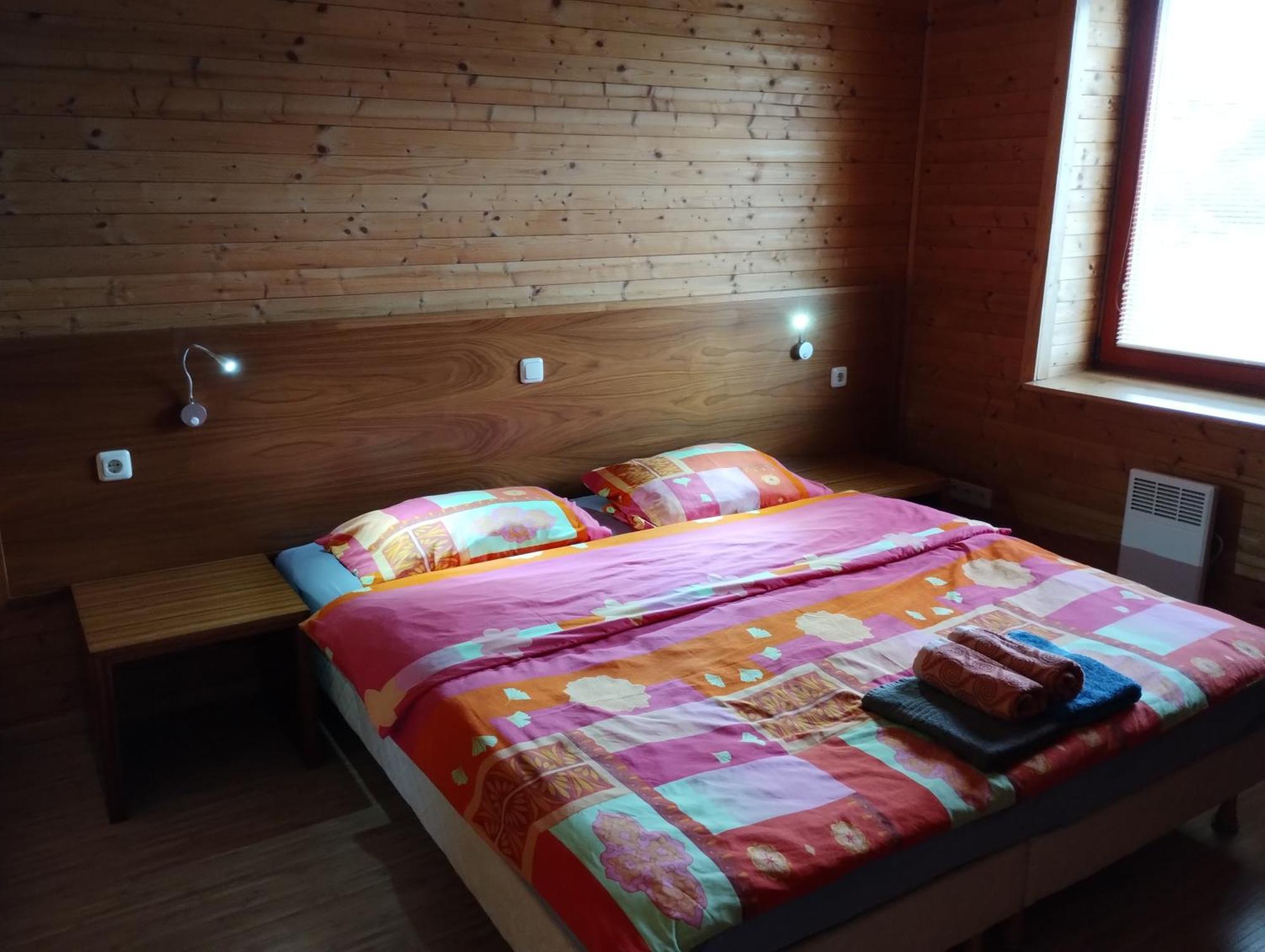 Apartman V Drevenem Dome Františkovy Lázně Eksteriør billede